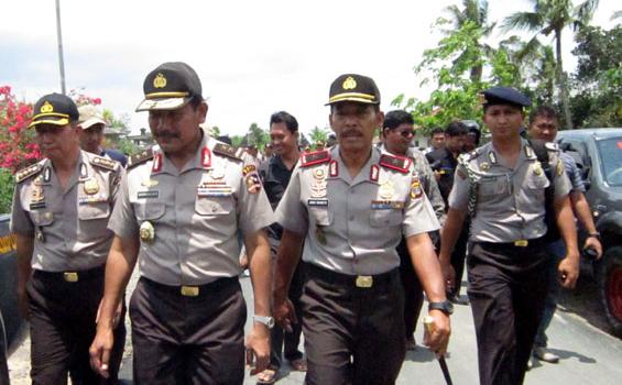 Ass Ops Kapolri Kunjungi Desa Balinuraga