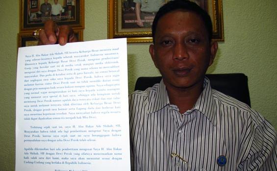 Pengusaha Kaltim Batal Meminang Dewi Perssik