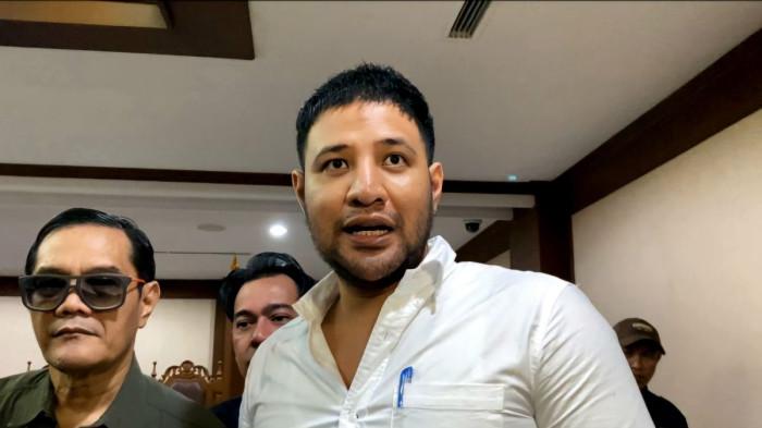 PUASA RAMADAN- Ammar Zoni menjalani ibadah puasa seiring proses hukum kasus dugaan peredaran narkoba di lapas yang digelar Pengadilan Negeri Jakarta Pusat, Kamis (19/2/2026) siang.