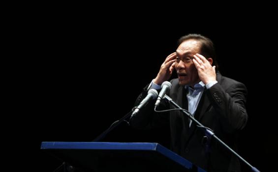 Anwar Ibrahim: Saya Dijaga Habibie di Jerman