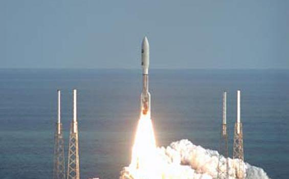 AS Luncurkan Satelit Mata-mata ke Ruang Angkasa