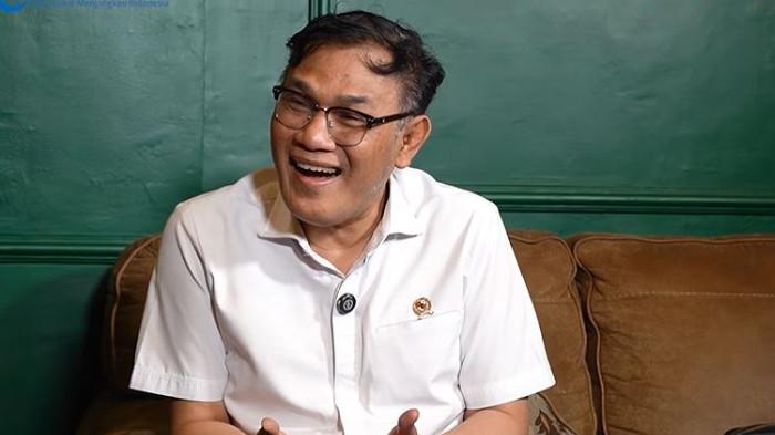 BUDIMAN SUDJATMIKO - Kepala Badan Percepatan Pengentasan Kemiskinan (BP Taskin), Budiman Sudjatmiko, saat wawancara eksklusif dengan Tribun Network, Senin (4/5/2026). Budiman mengatakan, pengalamannya dari perjuangan 'jalanan' kemudian menjadi anggota DPR dan kini masuk ke jajaran eksekutif, merupakan satu tarikan napas.