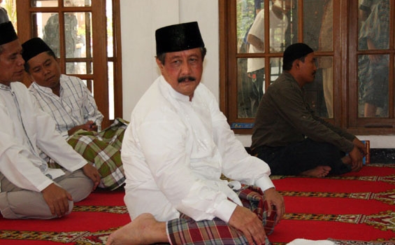 Basrief Arief Kaji Kasus Yusril