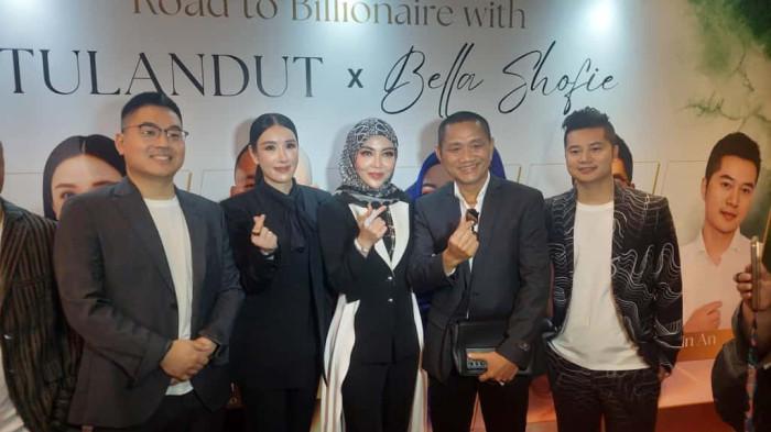 PAKAIAN DALAM - Bella Shofie di sela-sela Tulandut X Bella Shofie, di Fairmont Hotel, Jakarta akhir pekan lalu. Bagi Bella Shofie, dunia bisnis bukan sekadar soal keuntungan, tetapi juga tentang menemukan sesuatu yang punya nilai dan manfaat nyata.