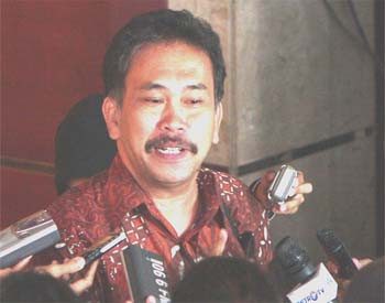Bonaran Tak Lolos Penulisan Makalah KPK