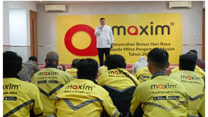Maxim resmi menyalurkan Bonus Hari Raya (BHR) kepada 51 ribu mitra pengemudi yang tersebar di lebih dari 100 kota di Indonesia. 

Driver penerima BHR dinilai dari aspek produktivitas, mutu pelayanan, kepatuhan terhadap layanan hingga penyelesaian order.