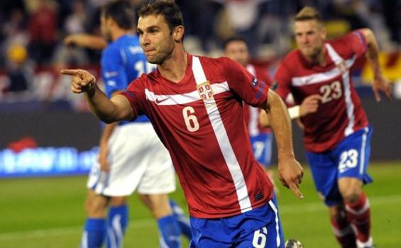 Serbia Dalam Tekanan
