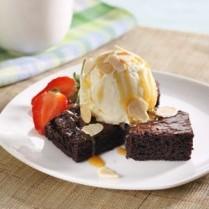 Nikmatnya Brownies Es Krim