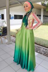 Indah Dewi Pertiwi Ketagihan Pakai Jilbab