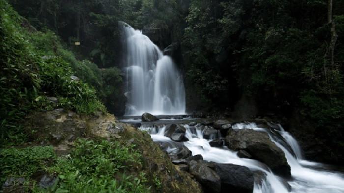 CURUG CIPAMINGKIS