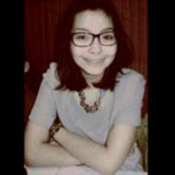 Jenazah Pesinetron Cecil Siang Ini Dikebumikan di TPU Karet