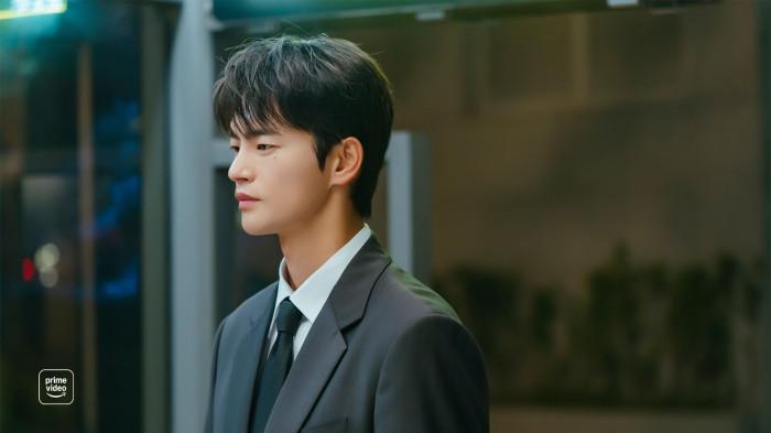 DRAMA KOREA - Cuplikan adegan drama korea See You at Work Tomorrow! diunduh dari rilis Prime Video Minggu (7/6/2026).