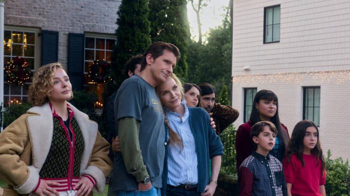 Cuplikan adegan film OH. WHAT. FUN yang dirilis Prime Video