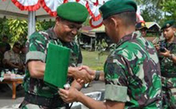 Yonif 413 Bremoro Serah Terima Satgas Pamtas