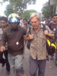 Buruh Tutup Semua Akses ke Bandara Polonia