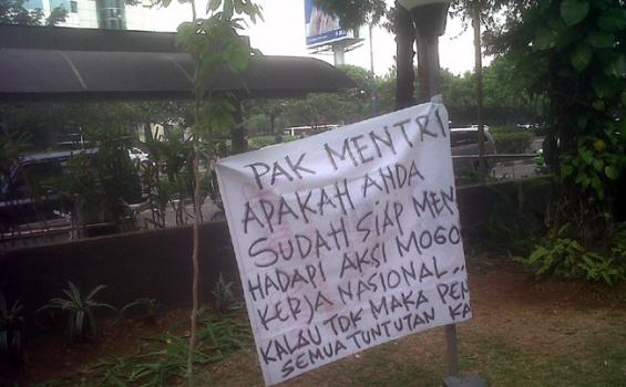 Tuntutan Tidak Dipenuhi, Buruh Ancam Penuhi Jalan Jakarta
