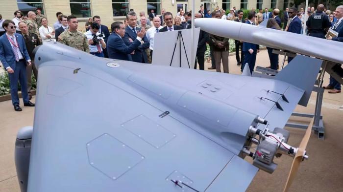 UBAH DOKTRIN - Dron kamikaze LUCAS (Low-Cost Uncrewed Combat Attack System) yang dibuat Amerika Serikat (AS). Washington mengubah strategi dan doktrin perang militer dengan memproduksi persenjataan yang lebih murah dan efisien.