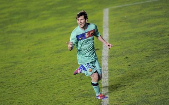 Levante vs Barcelona: Menang 2-1 El Barca Jaga Jarak