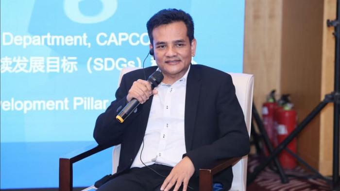 Indonesia Berlayar dengan Dua Mata Terbuka