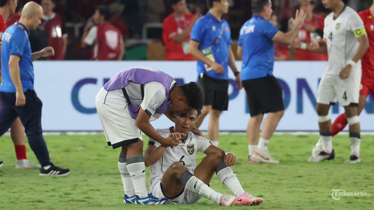 Gerald Vanenburg Kesal Melihat Kadek Arel Cs Cuma Oper-operan Bola di Lini Belakang saat Tertinggal