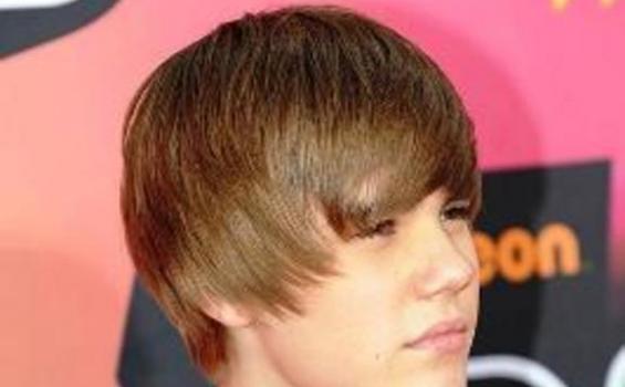 Poni Lempar Justin Bieber Masih Dikagumi