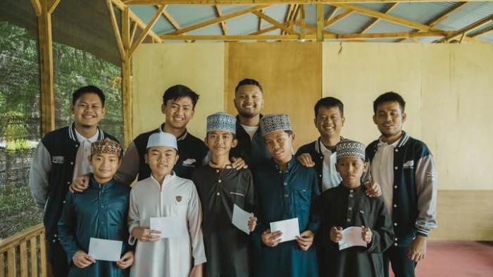 Momen Hari Santri Nasional, Jatmiko: Santri Bagian Penting Ekosistem Sosial di Sekitar Perkebunan