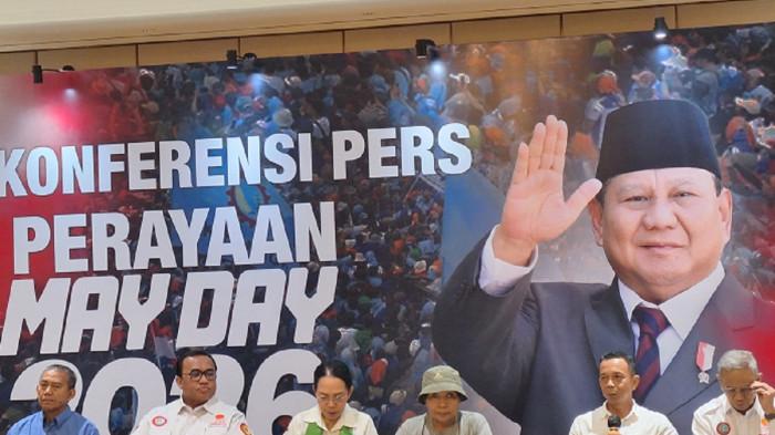 MAY DAY 2026 - Konferensi pers kelompok buruh terkait peringatan Hari Buruh Internasional (May Day) 2026 di kawasan Menteng, Jakarta Pusat, Senin (27/4/2026).