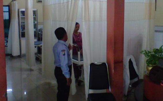 Ibu Ini Racuni 2 Balita Pakai Susu Campur Racun Tikus