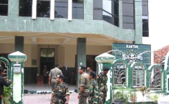 Ketua Maarif Dipecat, Kantor PCNU Lamongan Dijaga Ketat