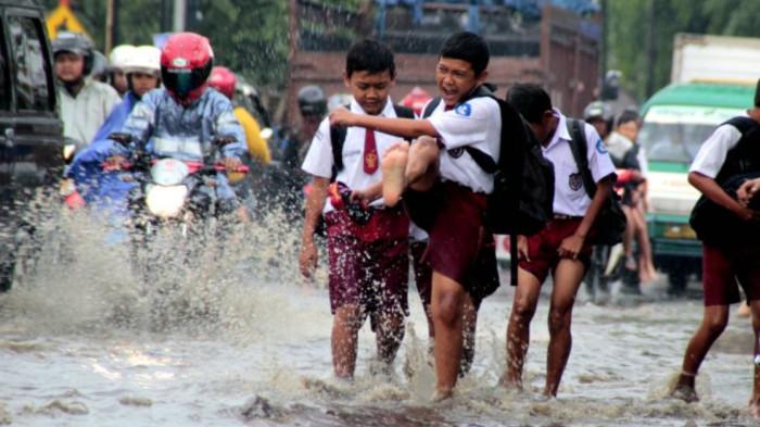 Prakiraan Cuaca Serang, Banten Jumat 31 Oktober 2025: Tangerang Hujan Sedang