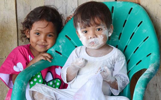 Iman Maulana, Bocah Pemakan Tepung Dari Desa Pegayo