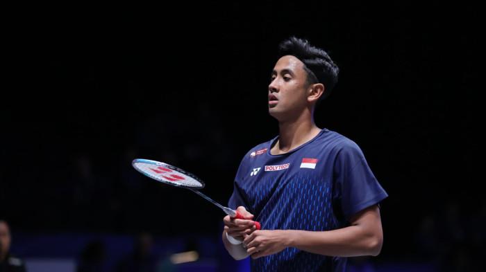 JALANI DEBUT - Pebulu tangkis tunggal putra Indonesia, Alwi Farhan, mencatat debut manis di All England Open Badminton Championships 2026 setelah menyingkirkan wakil India, Ayush Shetty, pada babak 32 besar melalui pertarungan tiga gim sebelum menang dengan skor 19-21, 21-9, 21-17 di Utilita Arena, Birmingham, Inggris, Rabu (4/3/2026).