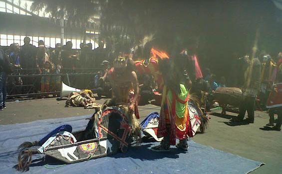Seniman Jathilan Tuntut Gubernur Jateng Minta Maaf
