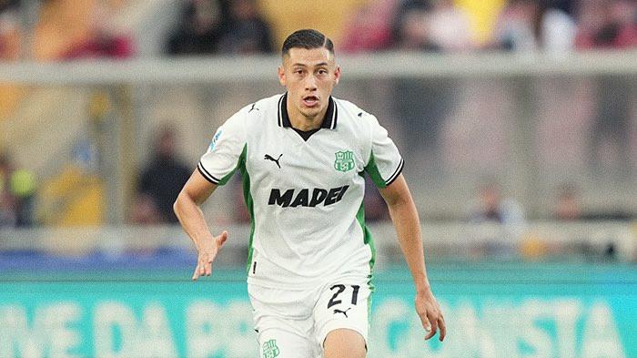 Jay Idzes Legowo Sassuolo Kalah Tipis dari Runner-up Klasemen Liga Italia