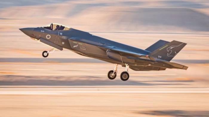 Jet Tempur Israel F-35 Lepas Landas