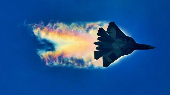 Jet tempur Su-57 generasi kelima Rusia.
