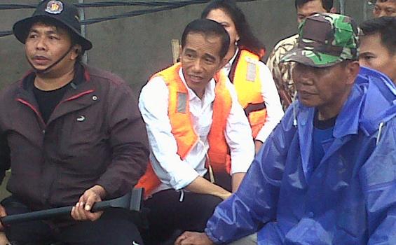 Basuki Disuruh Jokowi Beli Batu dan Pasir untuk Warga Pluit