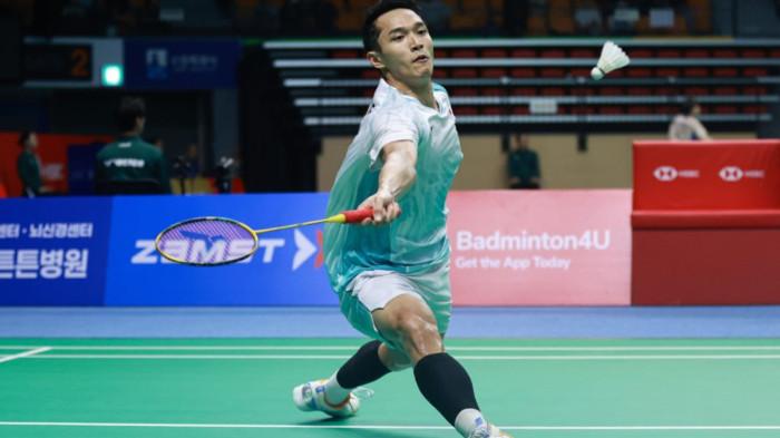 KOREA OPEN 2025 - Tunggal putra Indonesia, Jonatan Christie, saat bertanding melawan Kenta Nishimoto asal Jepang dalam perempat final Korea Open 2025 di Suwon Gymnasium, pada 26 September 2025. Dok/PBSI
