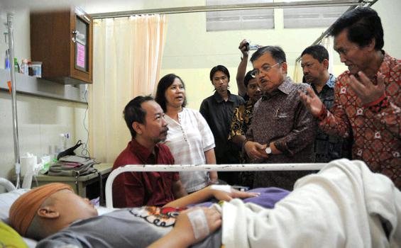 Korban Bom: Senangnya Dibesuk Pak JK
