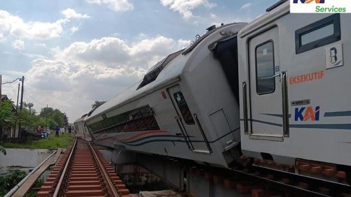 35 Perjalanan Kereta Api Alami Keterlambatan Dampak KA Purwojaya Anjlok, Ini Daftarnya