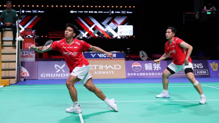 KALAH IDENTIK - Pebulutangkis ganda putra Indonesia, Sabar Karyaman Gutama/Moh Reza Pahlevi Isfahani harus mengakui keunggulan pasangan Eloi Adam/Leo Rossi lewat pertandingan dua gim dengan skor identik 19-21, 19-21.  dok: PBSI