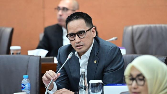 Jaga Kinerja BUMN, Anggota Komisi VI DPR Minta Solusi Konkret Beban Utang Kereta Cepat Whoosh
