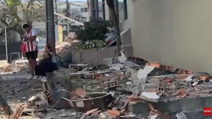 GEMPA KOLOMBIA - Kondisi Kota Pereira, Kolombia setelah gempa dahsyat bermagnitudo 7,4 mengguncang wilayah tersebut pada Senin (10/8/2026) waktu setempat.