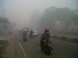 Pemudik di Kalimantan Terganggu Kabut Asap