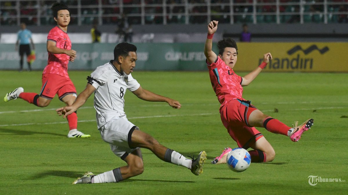 Gerald Vanenburg Sebut Materi Timnas Indonesia U-23 Era Shin Tae-yong Jauh Lebih Baik