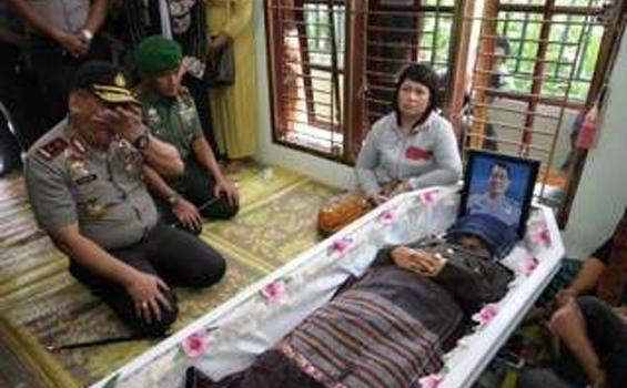 Mak Yenni Tak Menyangka Teriakannya Berujung Maut