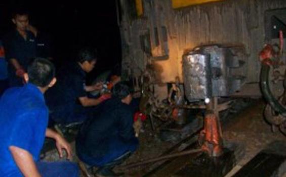 Kereta Api Lodaya Jurusan Solobalapan-Bandung Anjlok