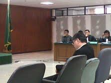 Komisaris Independepen Bhakti Investama Terpojok karena Tandatangan Pribadi