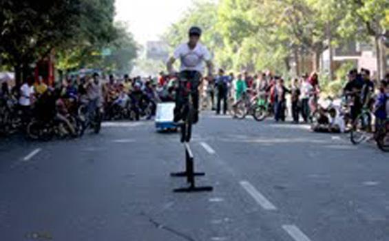 Komunitas BMX: Semakin Tambah Luka Semakin Membanggakan