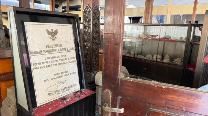 MUSEUM RUSAK - Kondisi museum Bagawanta Bhari yang rusak pasca aksi, Minggu (31/8/2025).